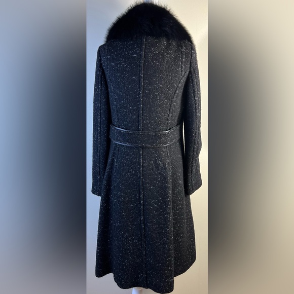 Elie Tahari Fur Trimmed Black and White Tweed Wool Coat, Size Medium - Picture 7 of 12
